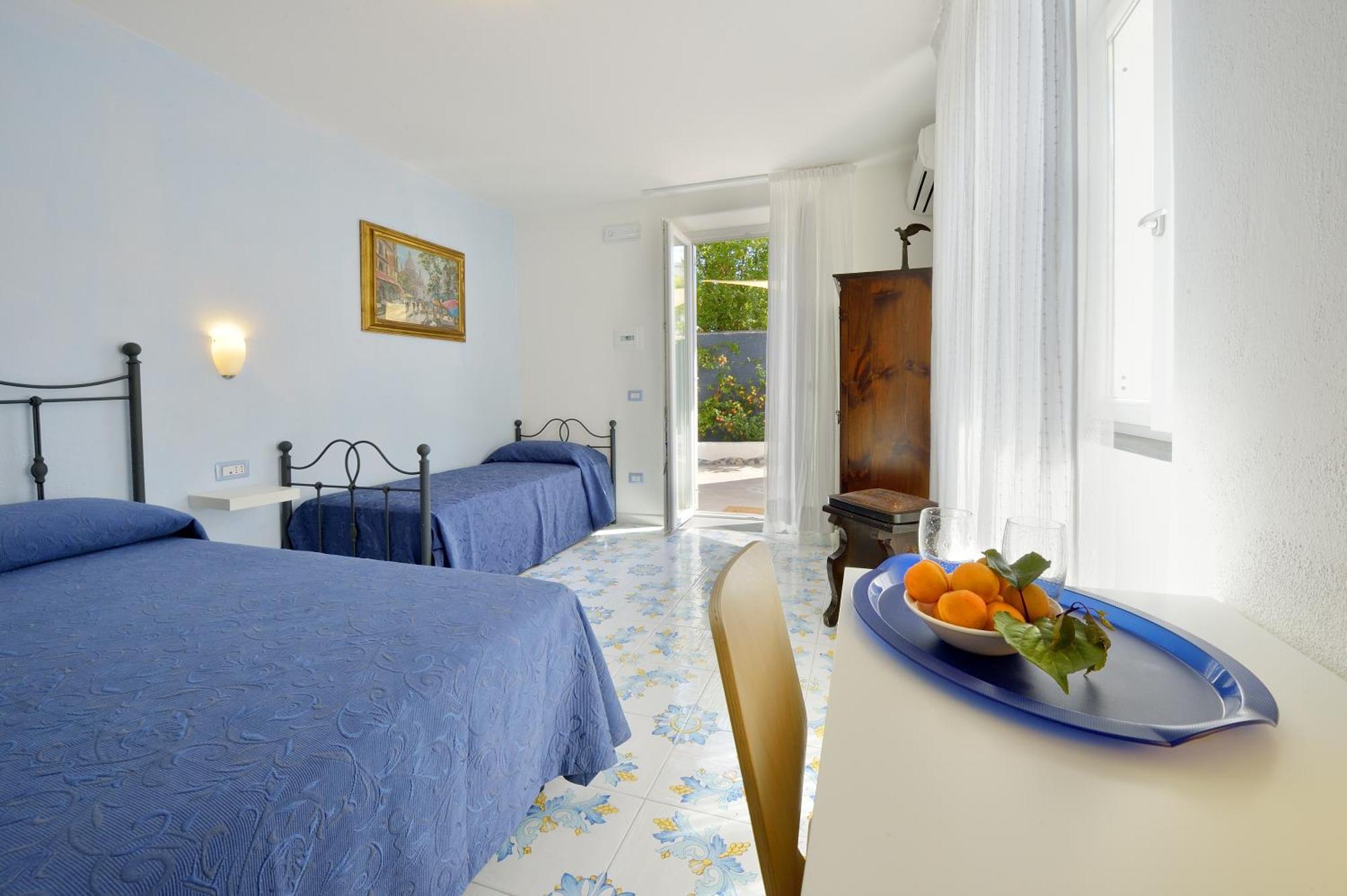 Bnb Le Isole Forio  Ruang foto